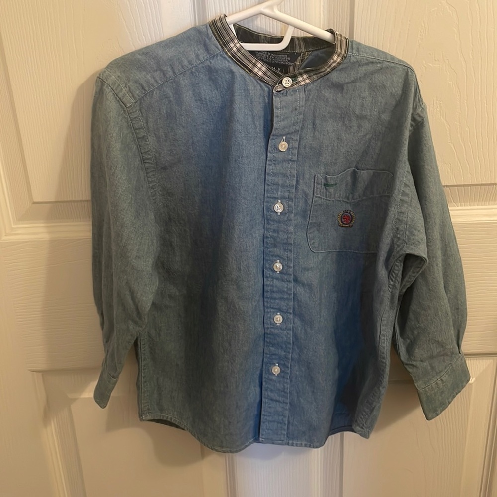 Vintage Tommy Hilfiger collarless blue shirt boys M - Picture 2 of 9